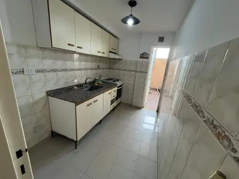 Departamento en Alquiler con 1 cocheras