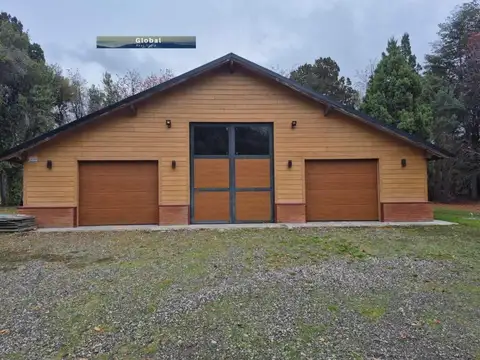CASA GALPÓN EN BARRIO CERRADO SAN MARTÍN DE LOS ANDES, PATAGONIA ARGENTINA