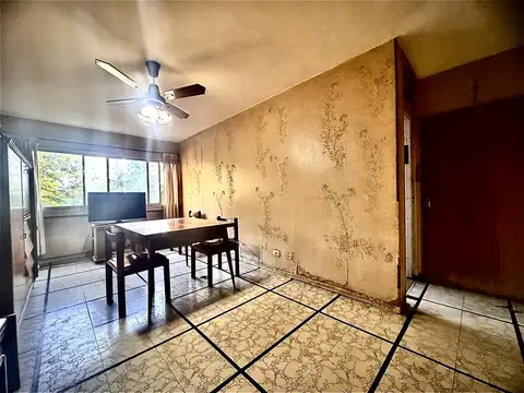 Venta Departamento de 4 ambientes excelente ubicacion - Lugano IyII Edif 6