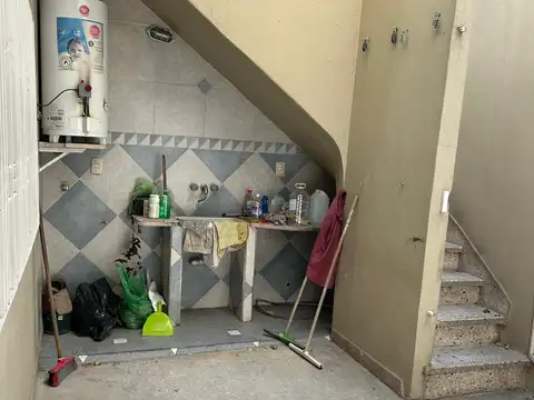 Casa 3 ambientes con 1 baño