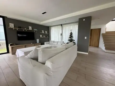 Casa en Alquiler Temporal de 3 dormitorios