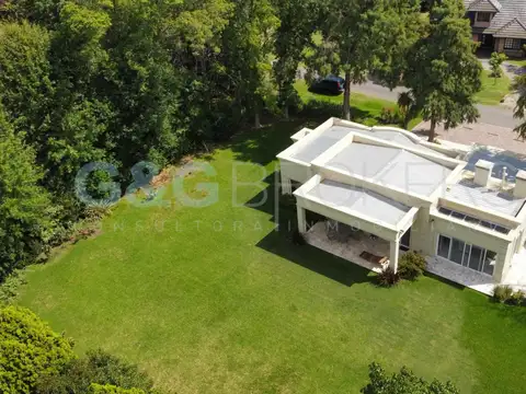 Casa en venta en San Diego Country Club