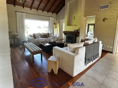 Casa en Venta al Noreste