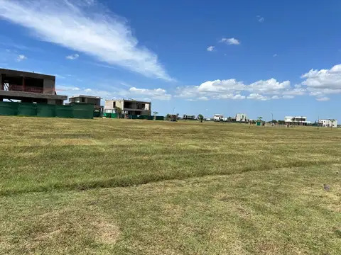 Terreno en Venta 35  mts Fondo