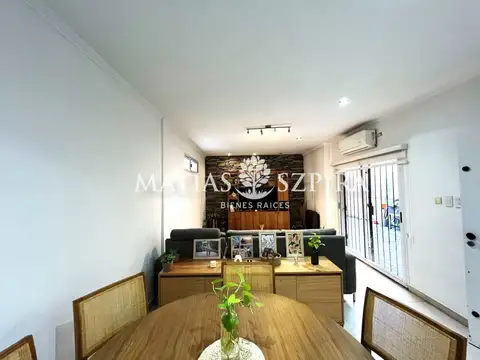 Depto Tipo Casa en Venta con 2 cocheras
