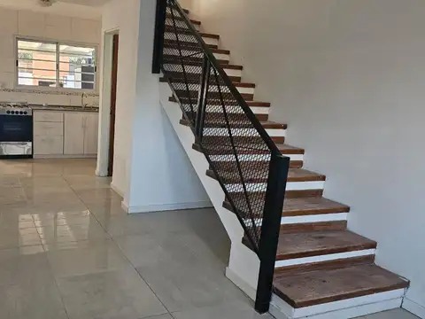 PH  3 ambientes en Canning centro (Ezeiza)