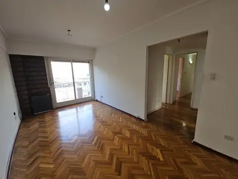 Allende 3600, Piso 2