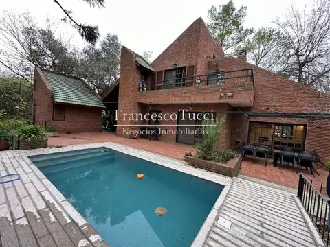 Casa en alquiler 4 ambientes con pileta en La Tradición