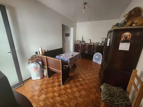 Juan A Garcia 2700, Piso 8