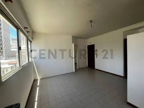 11 e/ 45 y 46 600, Piso 3