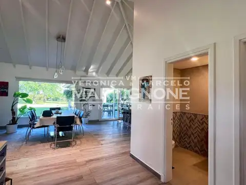 Impecable casa con pileta de natación Altos de Manzanares