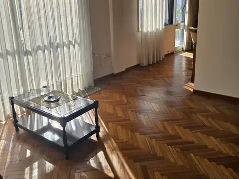 Departamento en Venta con 2 cocheras