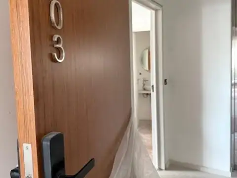 Dos ambientes en venta en Republica de Eslovenia 1900 y Luis M Campos