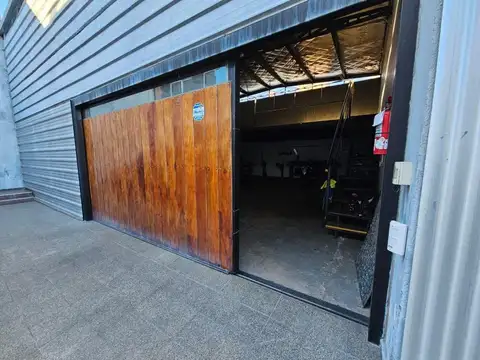 General Santiago Liniers 100