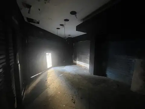 CABILDO ESQ BLANCO ENCALADA LOCAL