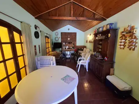 Venta casa 2 amb con pileta y quincho - El Remanso