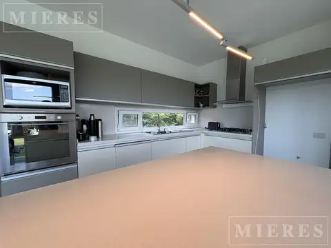 Casa en alquiler anual San Matias