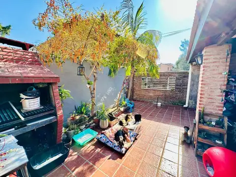 PH 4 ambientes en venta Villa Adelina cochera