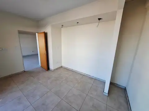 Departamento en Venta en Parque Chacabuco, USD 106.000