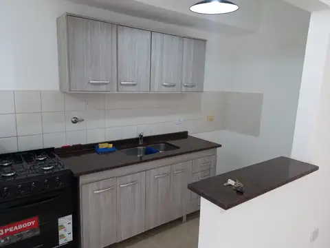 Departamento en Alquiler con 1 cocheras