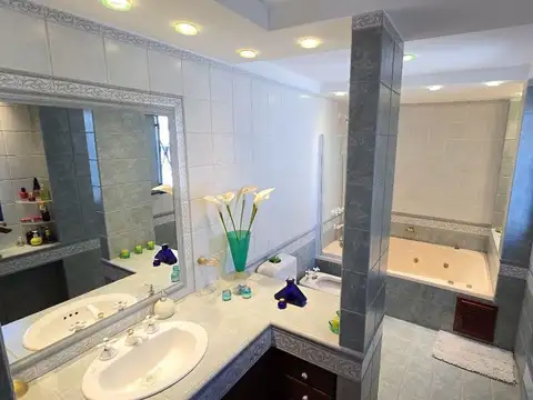 Depto Tipo Casa en Venta 26 años