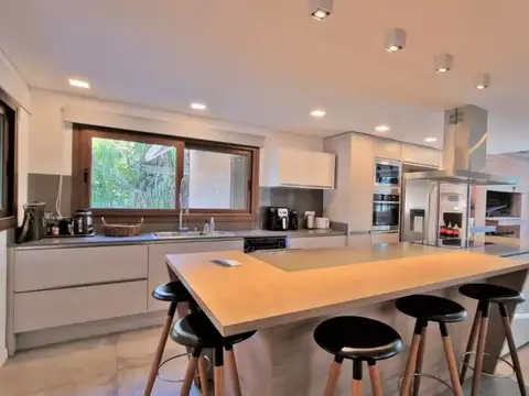 Casa en Venta de 4 dormitorios