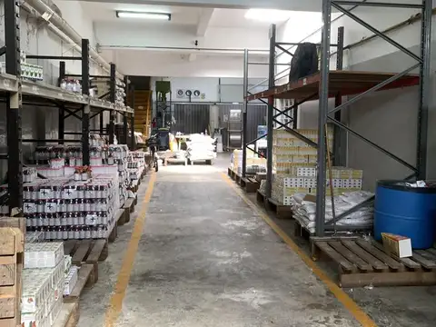 Cornelio Saavedra  al 2400