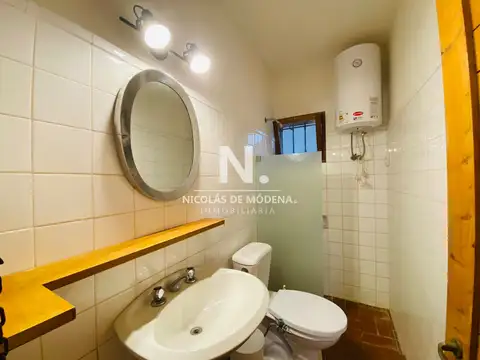 Casa en Venta a metros de La Posta de Tres Dormitorios