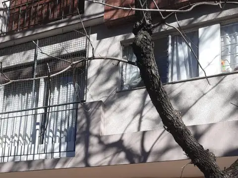 Fray J Sarmiento 1400, Piso 2