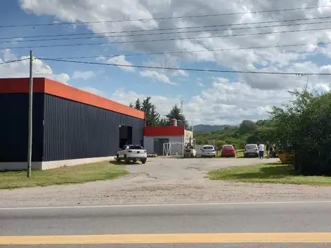 Galpon en Alquiler en La Falda del Carmen, USD 2.500