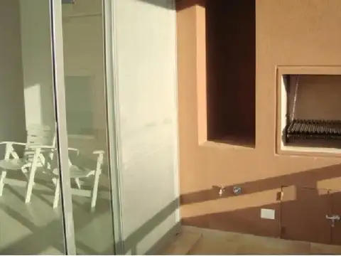 Departamento en Alquiler en Villa del Lago, $ 900.000