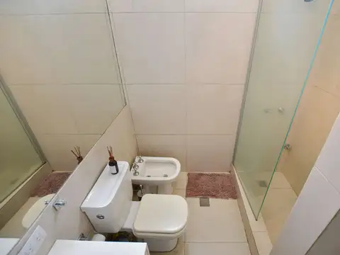 CASA EN VENTA EN CITY BELL EN PLANTA BAJA