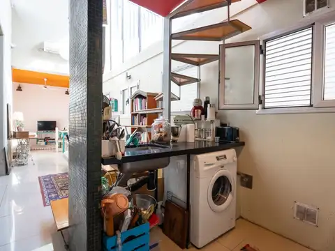 Depto Tipo Casa en Venta 75 años