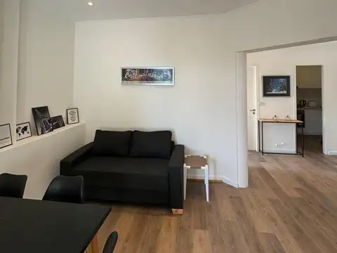 Departamento en alquiler 2 ambientes, balcón, vista abierta, San Nicolás.