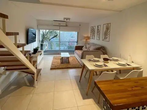 Departamento en alquiler - 1 Dormitorio 1 Baño - Berazategui