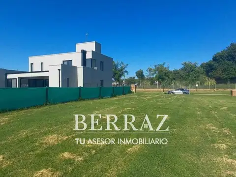Lote venta de 557 m2 en San pablo Pilar