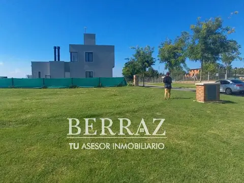 Lote venta de 557 m2 en San Pablo Pilar