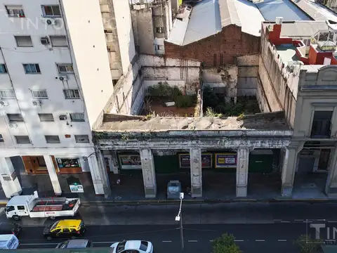 Terreno en venta de 586m2 sobre Av. Paseo Colón en San Telmo