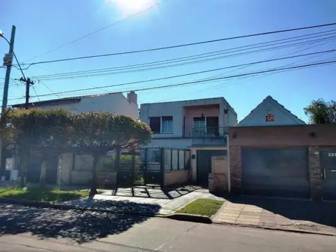 Depto Tipo Casa en Venta de 3 ambientes