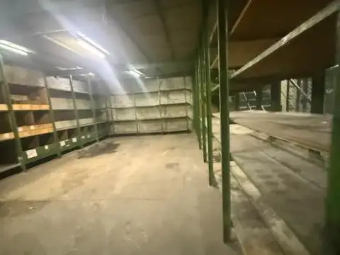 Galpon en Alquiler en Centro, $ 4.000.000
