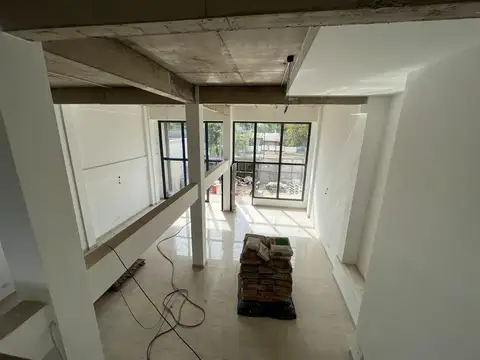 Local en Venta en Barrio Parque Leloir, USD 193.000