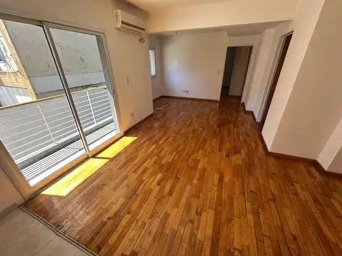 Departamento en Alquiler en Almagro, $ 1.050.000