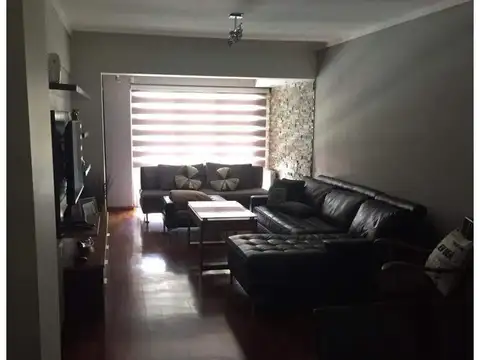 Casa en Venta en Temperley, USD 385.000