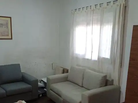 Depto Tipo Casa en Venta en Bernal, USD 94.000