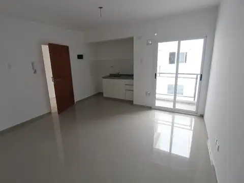 Departamento en Venta en Villa Luzuriaga, USD 38.900