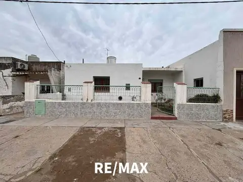 Casa 3hab, inmenso patio, Punta Alta