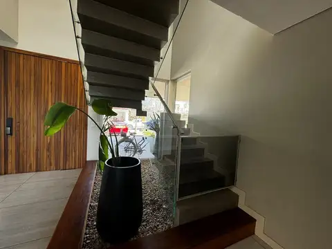 Casa en Venta en Nordelta El Yacht, USD 1.800.000