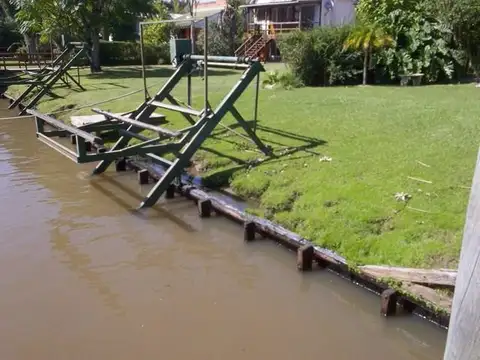 Casa  en Venta en Rio Carapachay,  Zona  Delta Tigre