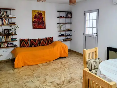 Depto Tipo Casa en Venta de 3 ambientes