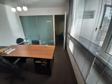 Venta de oficina en Juan Domingo Peron 1500